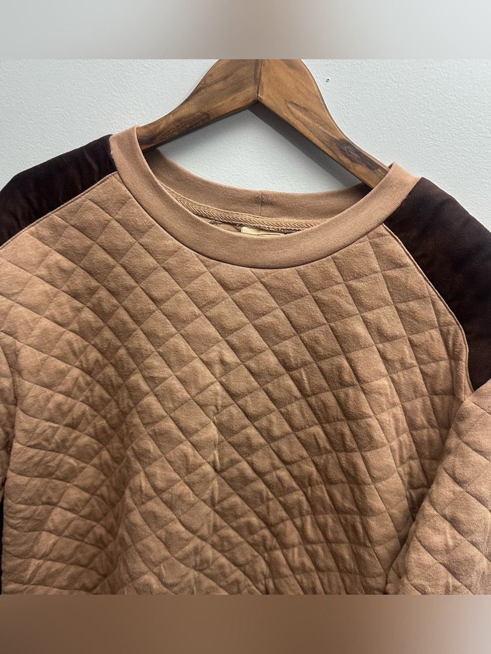 Vintage Scandia Woods Beige/Brown Quilted Crewneck Sweatshirt Size Large